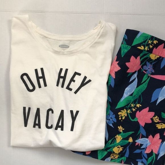 Old Navy Tops - Old Navy Graphic T. Shirt Oh Hey Vacay